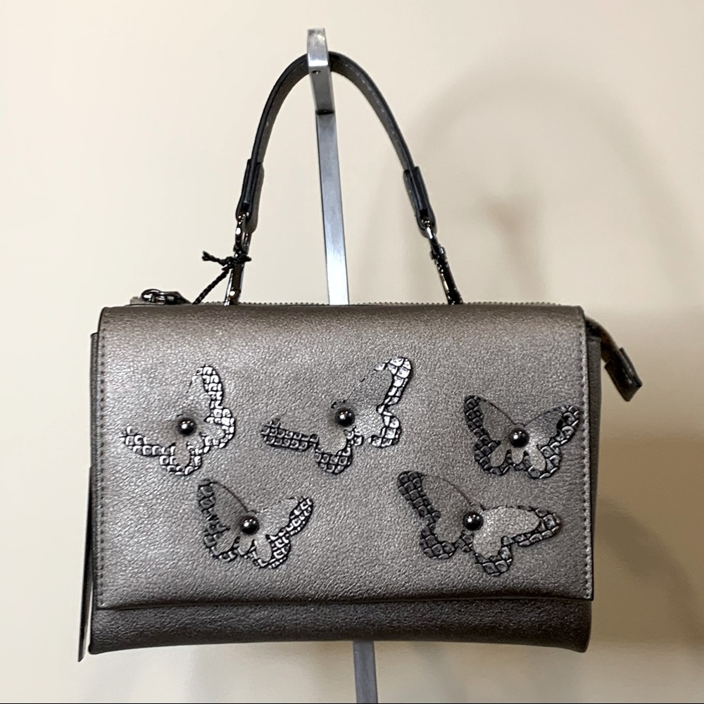 TOSCA BLU Butterfly Appliqué Flap Shoulder Bag - pewter / NWT